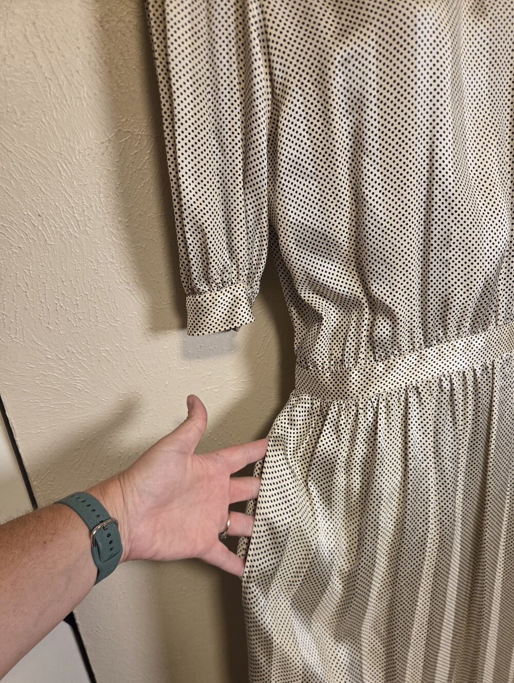 Vintage Albert Nipon Silk Polka Dot Feminine Secretary Dress Ruffle High Neck 10 - Picture 9 of 14